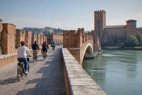 3-Hour Guided Bike Tour, Verona